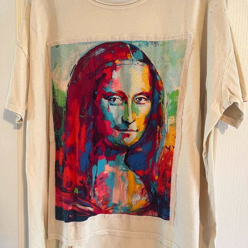 New I Love Linen Mona Lisa tee